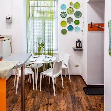 Bv Apartments Cozy In Center *