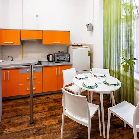 Bv Apartments Cozy In Center Lägenhet *