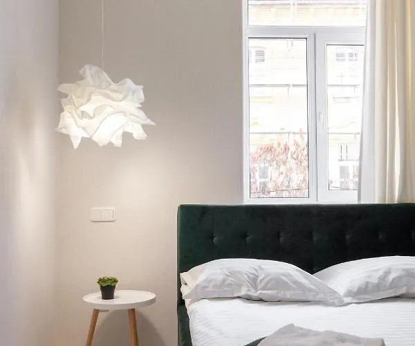 Apartamento Bv Cozy In Center Leópolis